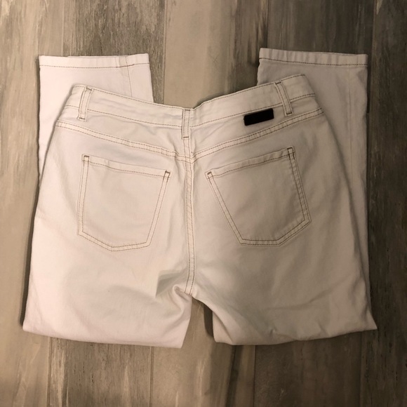 📣HP📣 Boden White Capri Jeans Size 6P - Picture 4 of 8